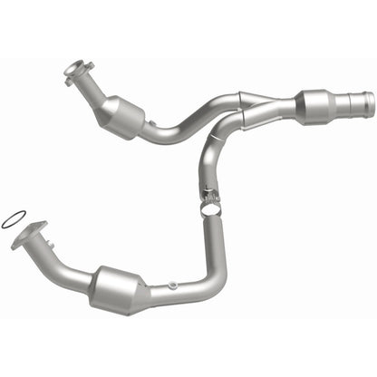 MagnaFlow California Grade CARB Compliant Direct-Fit Catalytic Converter 5582616