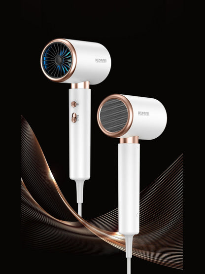72eea042-cf88-436d-ab9d-4f9ac51f3e56-Max