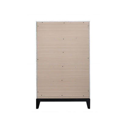 Glasgow - Chest With Ample Storage
