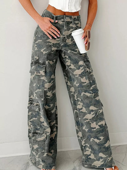 Camo Print Wide Leg Cargo Jeans
