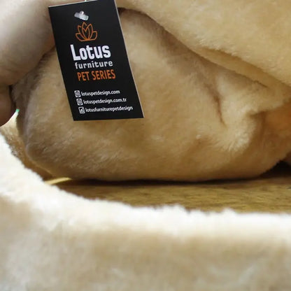 Lotus Pet Design Riga Cat Scratching Post with Bed 80cm
