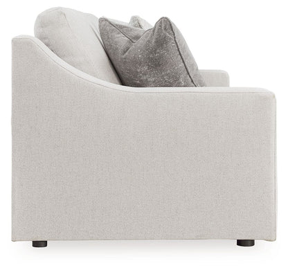 Maitelynn - Sofa - Chalk